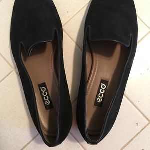 Black Ecco Slipper Loafer - Size 7